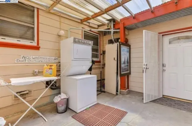 $1,799,200 | 917 Mills Avenue, San Bruno, CA 94066