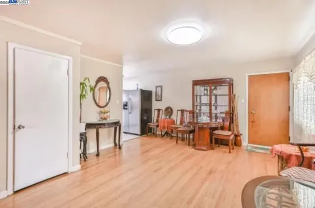 $1,799,200 | 917 Mills Avenue, San Bruno, CA 94066