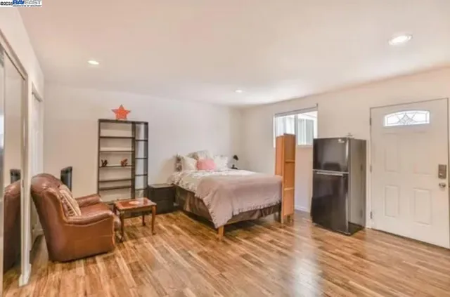 $1,799,200 | 917 Mills Avenue, San Bruno, CA 94066