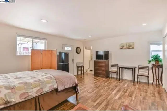 $1,799,200 | 917 Mills Avenue, San Bruno, CA 94066