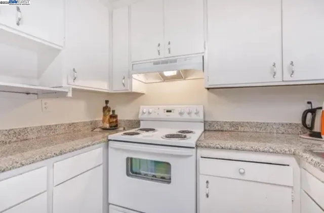 $1,799,200 | 917 Mills Avenue, San Bruno, CA 94066