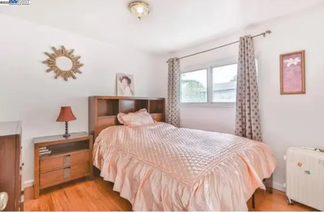 $1,799,200 | 917 Mills Avenue, San Bruno, CA 94066