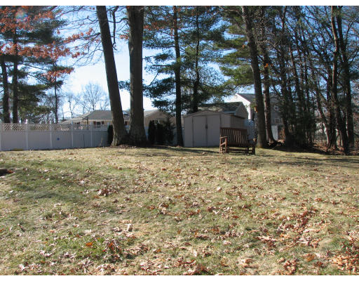 91 Plymouth Road Bellingham, MA 02019 - Photo 13 of 15 Gallery Image 13