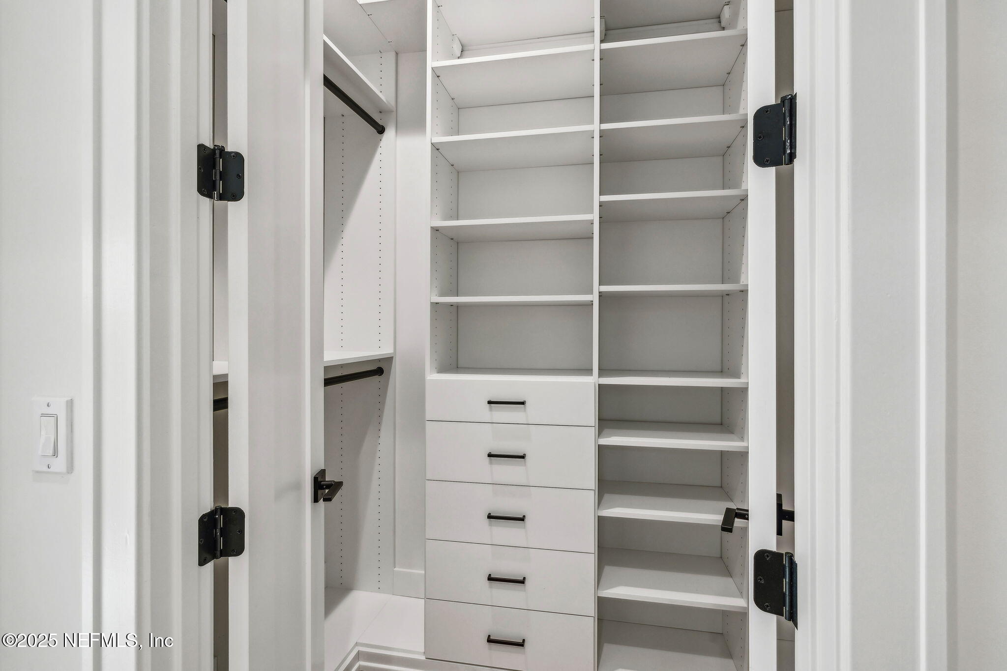 4650 Palm Valley Road Ponte Vedra Beach, FL 32082 - Photo 32 of 80 35. Owner's Closet 2