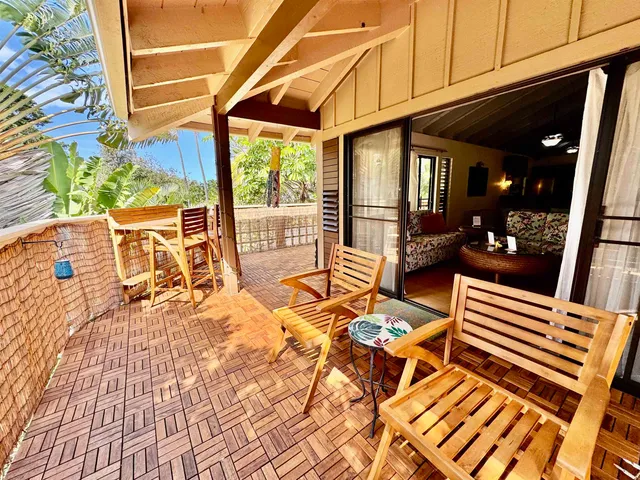 $279,000 | 50 Kepuhi Place, Unit 201, Maunaloa, HI 96770