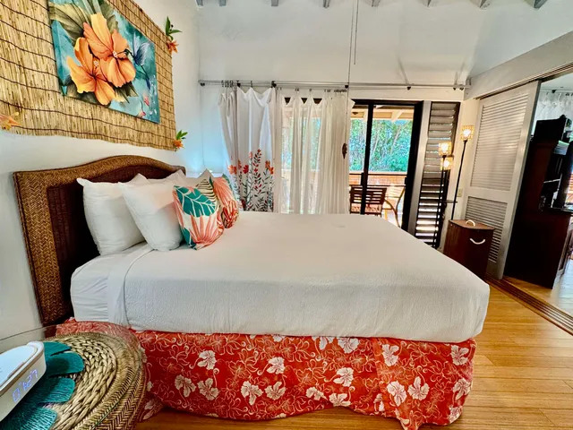 $279,000 | 50 Kepuhi Place, Unit 201, Maunaloa, HI 96770