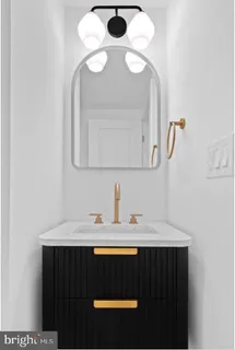 $240,000 | 2215 Mutter Street, Philadelphia, PA 19133