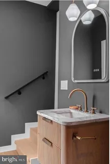 $240,000 | 2215 Mutter Street, Philadelphia, PA 19133