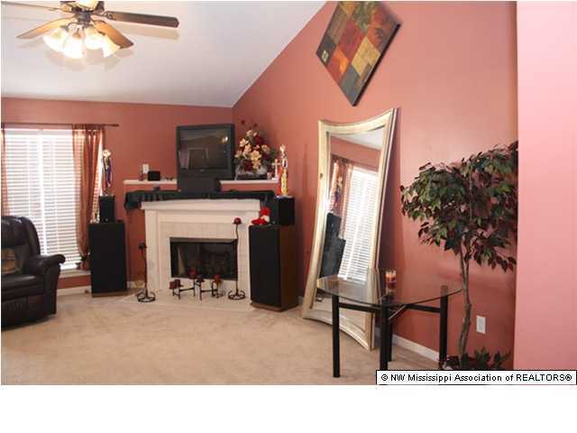 7240 Hurt Road Horn Lake, MS 38637 - Photo 4 of 15 Additional Photo