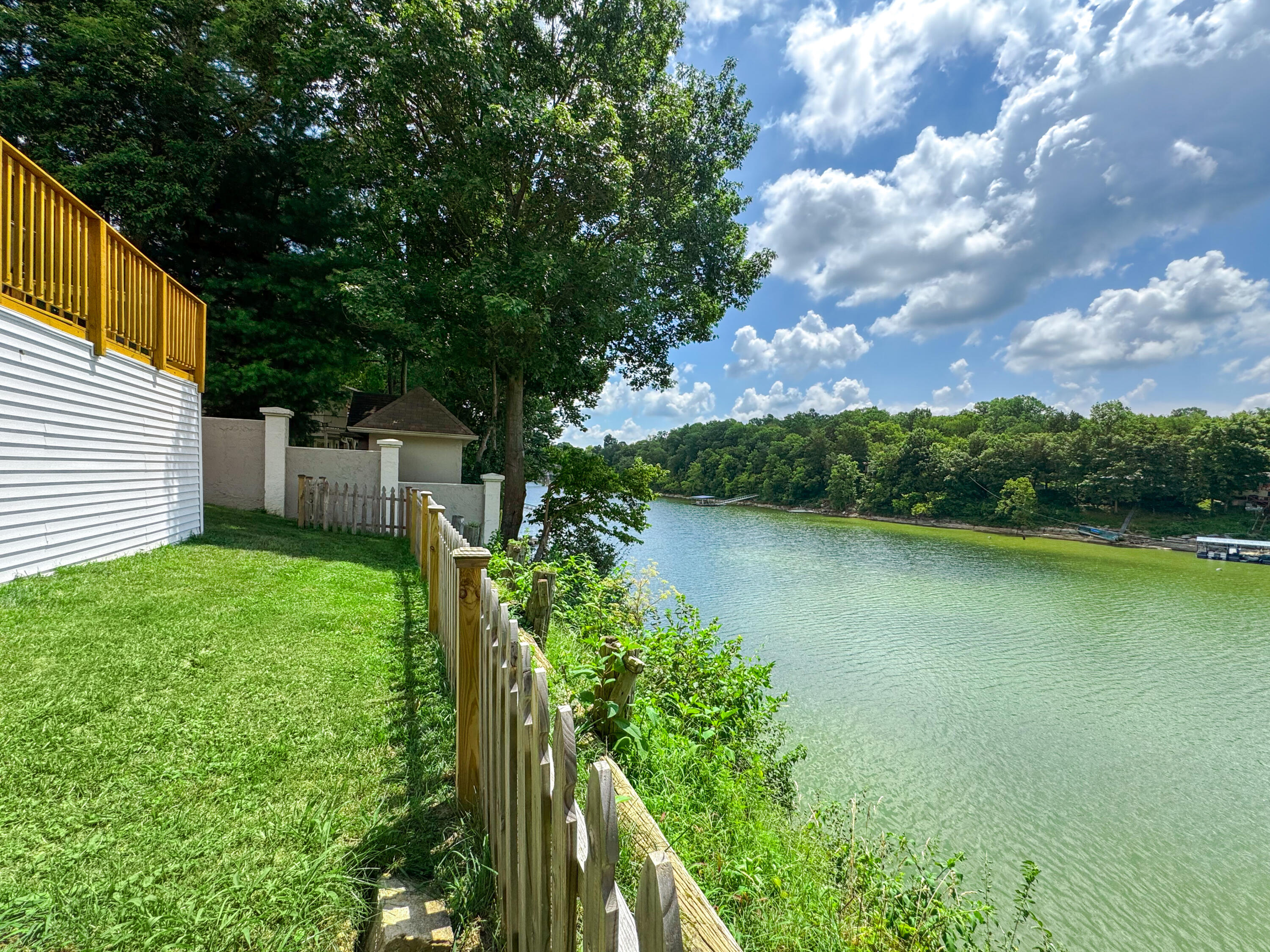 4762 Chenault Bridge Road Danville, KY 40422 - Photo 57 of 65 696b24111c73889c59b24ee3e3bd106ba047f10f