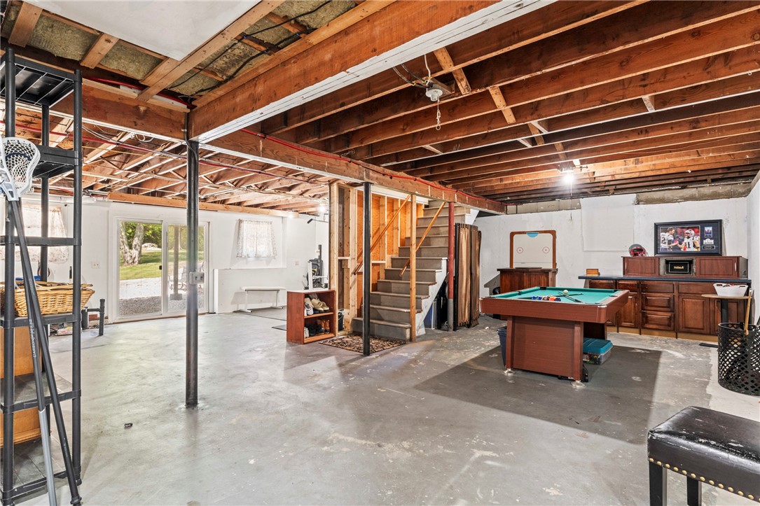 304 Post Road Westerly, RI 02891 - Photo 19 of 50