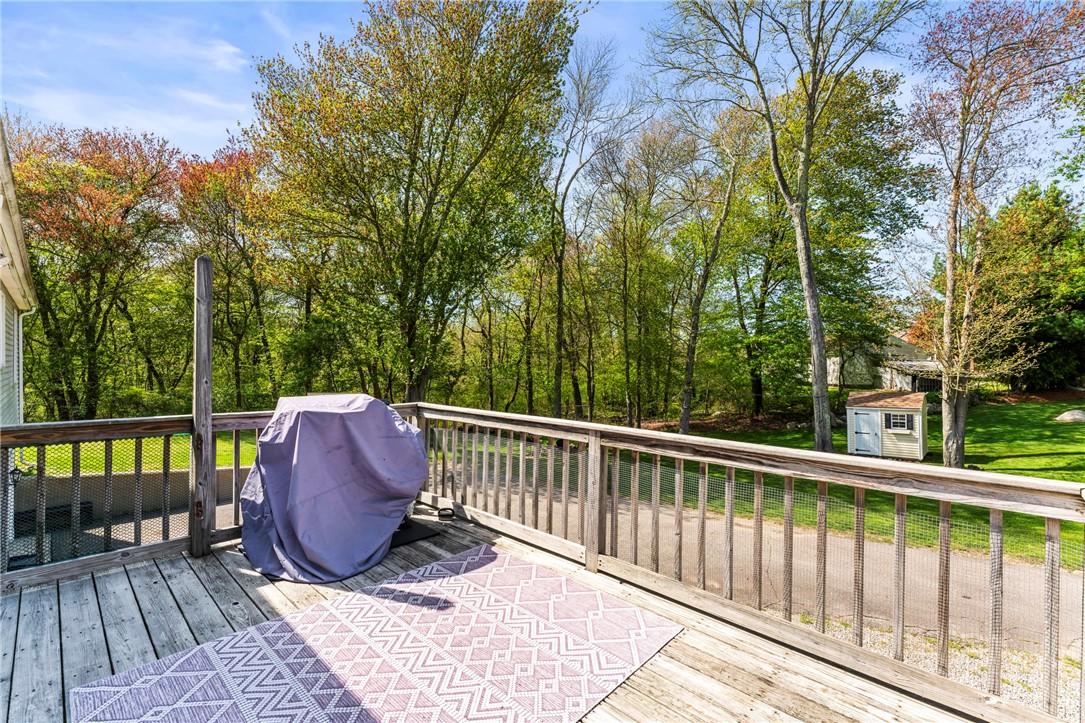 304 Post Road Westerly, RI 02891 - Photo 29 of 50