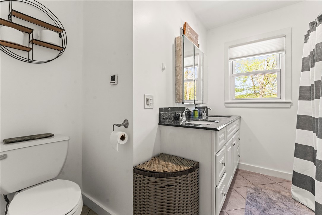 304 Post Road Westerly, RI 02891 - Photo 30 of 50