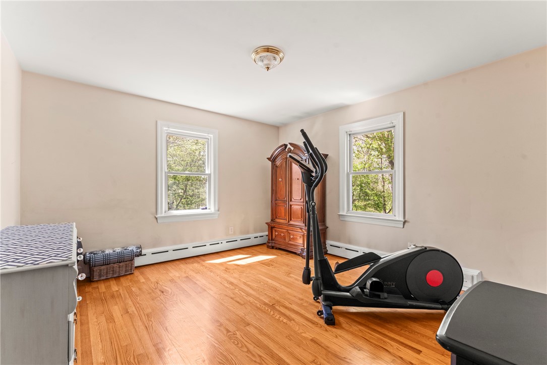 304 Post Road Westerly, RI 02891 - Photo 40 of 50