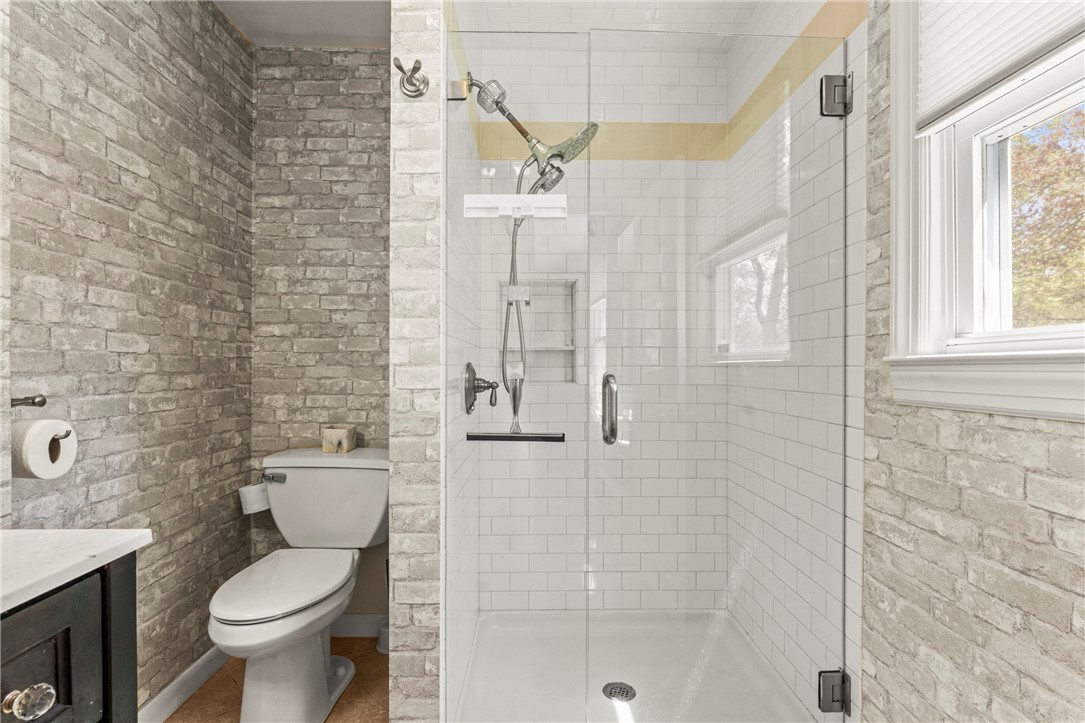 304 Post Road Westerly, RI 02891 - Photo 45 of 50