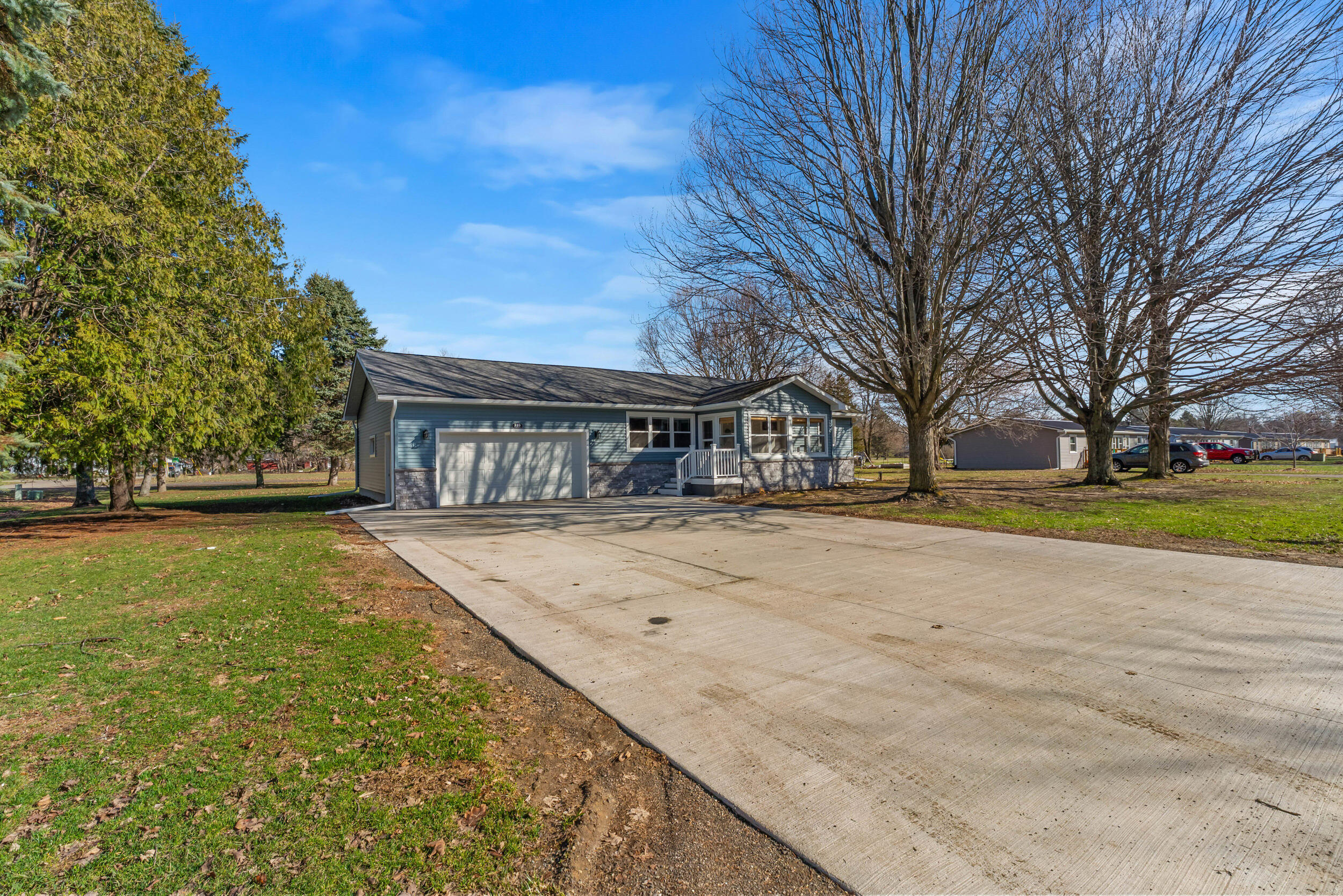 315 South Jackson Street Hanover, MI 49241 - Photo 25 of 86 319 S Jackson st