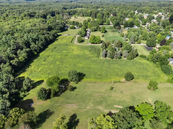 $1,500,000 | 315 South Jackson Street, Unit 315, Hanover, MI 49241