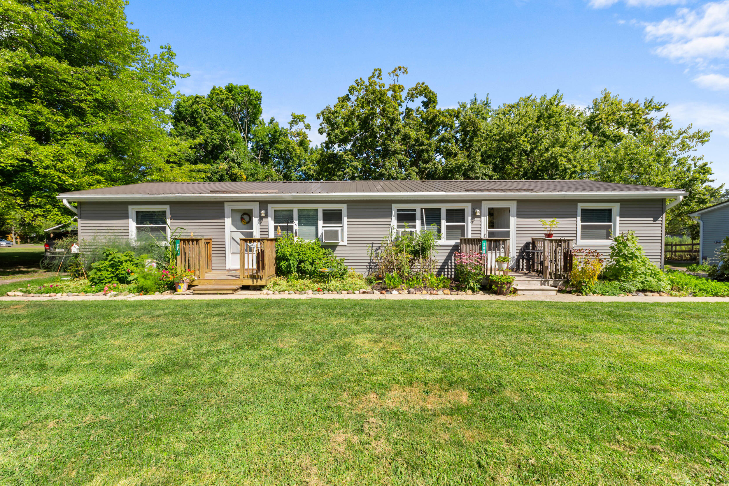 315 South Jackson Street Hanover, MI 49241 - Photo 61 of 86 206/208 Seward