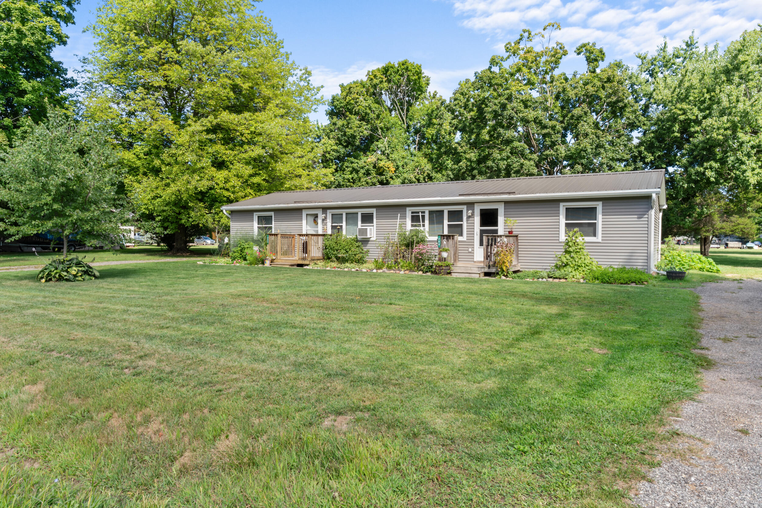 315 South Jackson Street Hanover, MI 49241 - Photo 62 of 86 206/208 Seward St