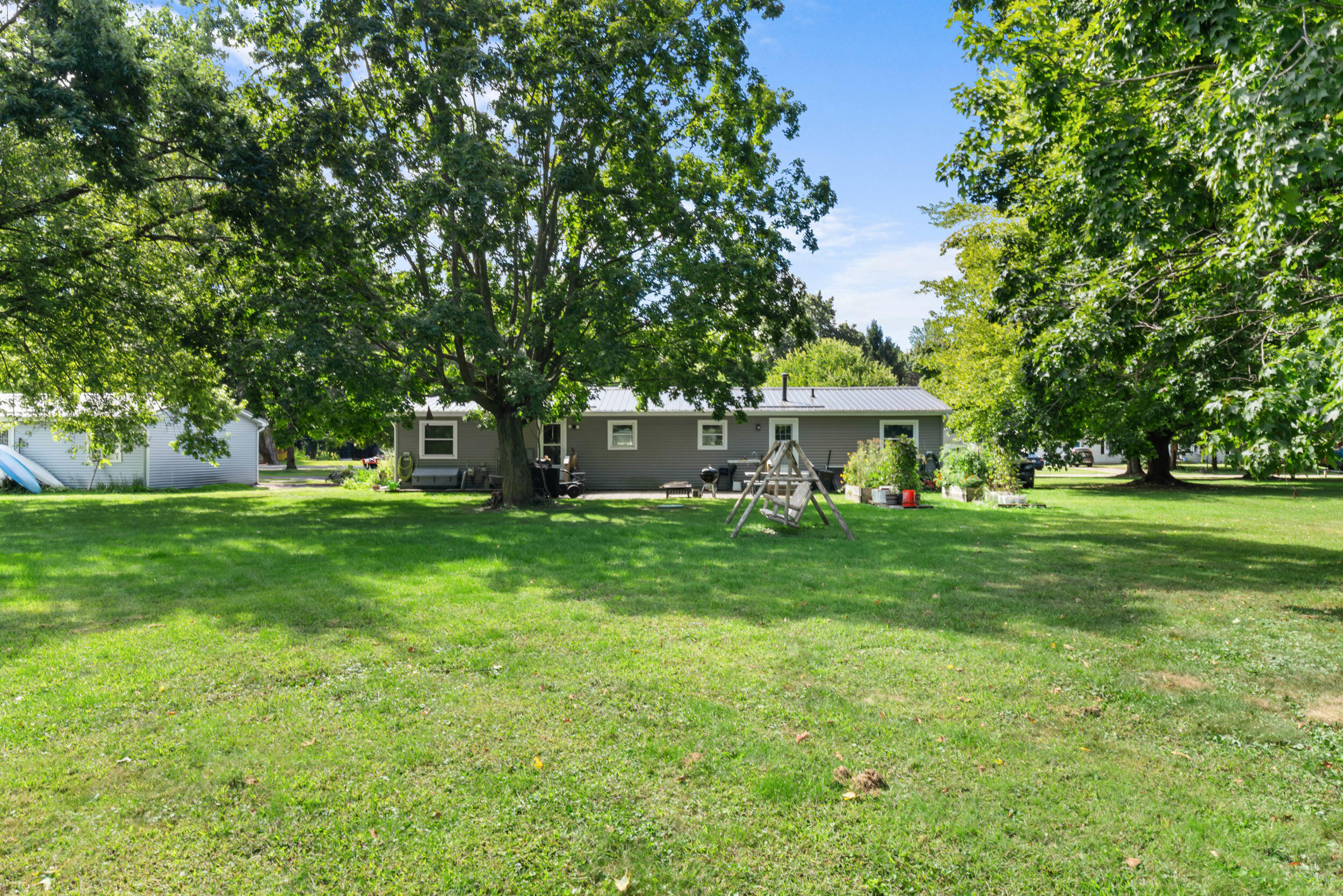 315 South Jackson Street Hanover, MI 49241 - Photo 63 of 86 206/208 Seward St