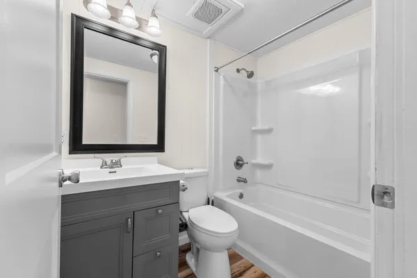 $1,500,000 | 315 South Jackson Street, Unit 315, Hanover, MI 49241