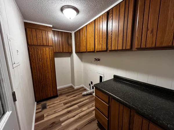 $1,500,000 | 315 South Jackson Street, Unit 315, Hanover, MI 49241