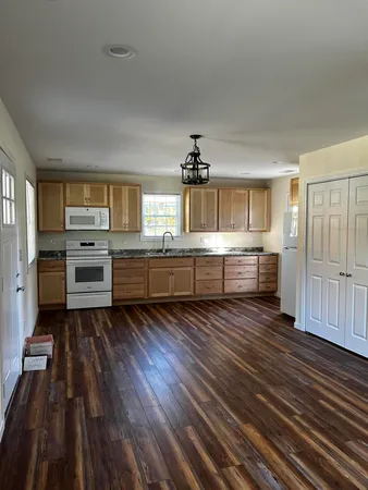 $1,500,000 | 315 South Jackson Street, Unit 315, Hanover, MI 49241