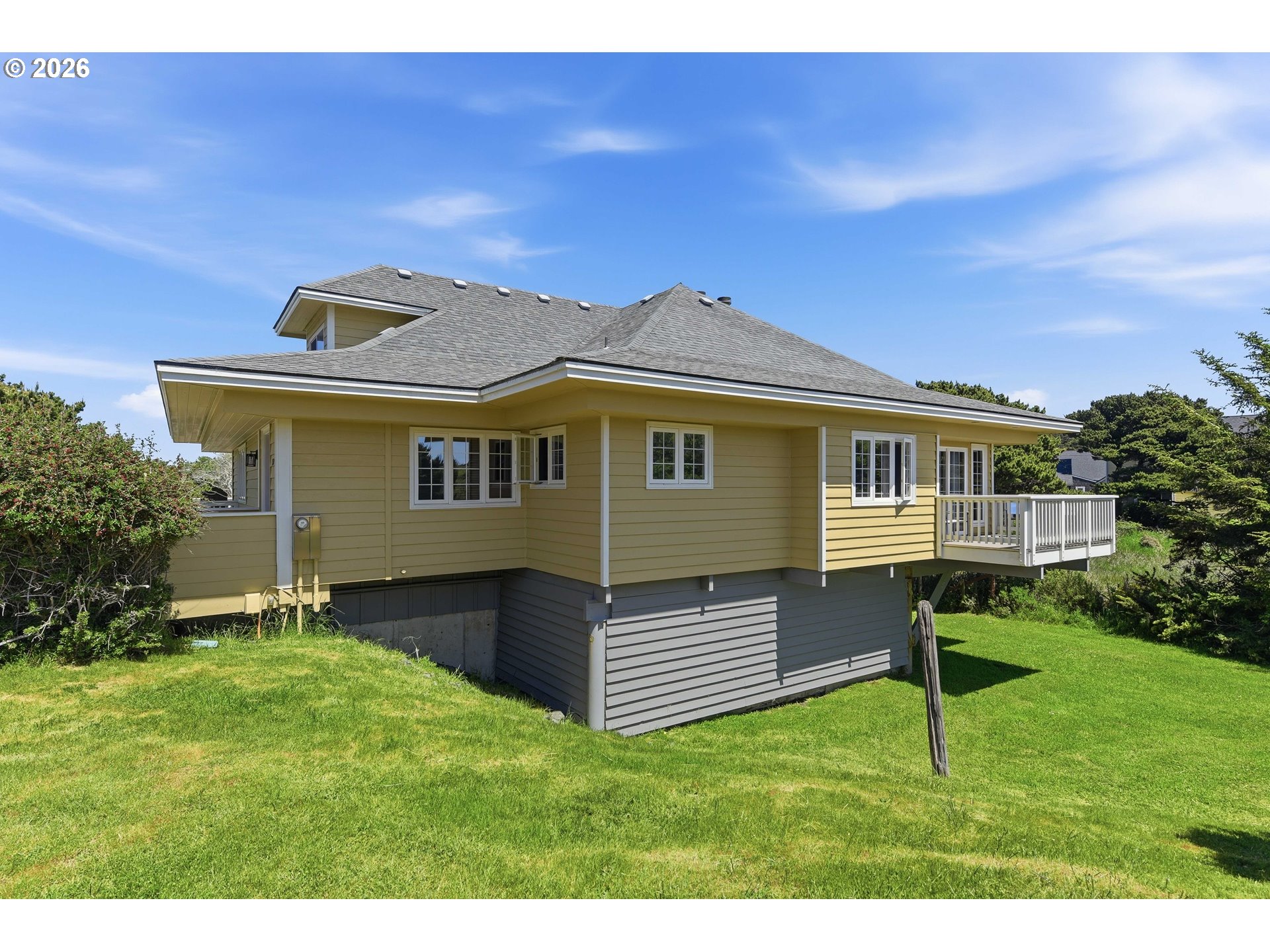 1337 Beach Loop Road Bandon, OR 97411 - Photo 42 of 47