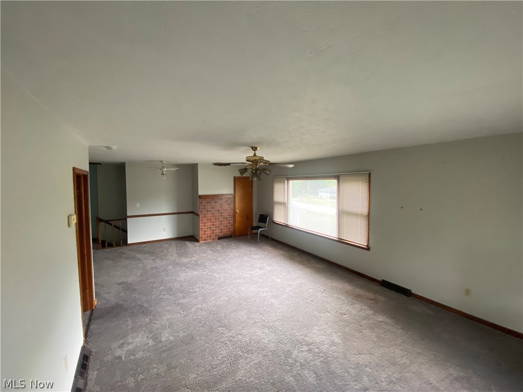 9751 Cutts Road Chardon, OH 44024 - Photo 15 of 18 loft Living room