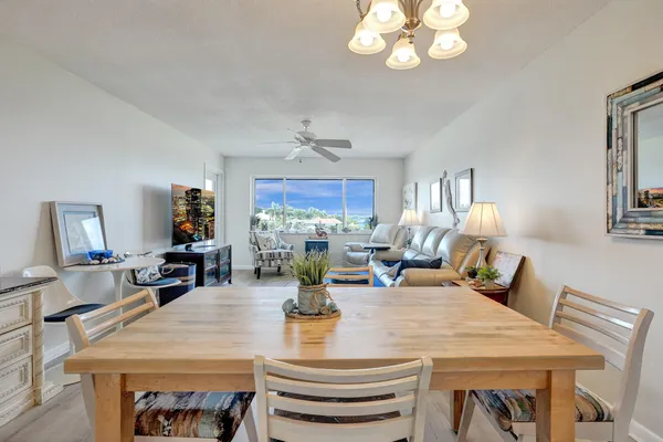 $1,350 | 1502 South Lakeside Drive, Unit 414, Lake Worth Beach, FL 33460