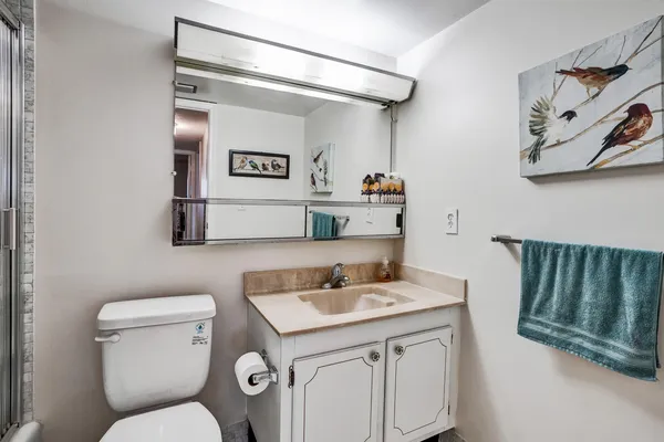 $1,350 | 1502 South Lakeside Drive, Unit 414, Lake Worth Beach, FL 33460