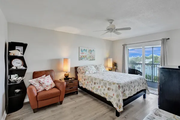 $1,350 | 1502 South Lakeside Drive, Unit 414, Lake Worth Beach, FL 33460