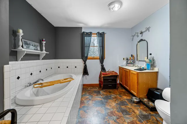 $379,000 | 46 Dutton Road, Hardwick, VT 05843