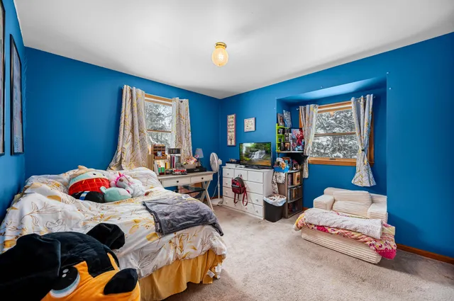 $379,000 | 46 Dutton Road, Hardwick, VT 05843