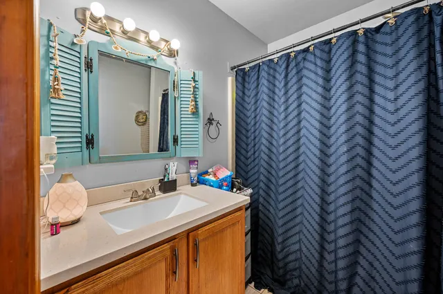 $379,000 | 46 Dutton Road, Hardwick, VT 05843