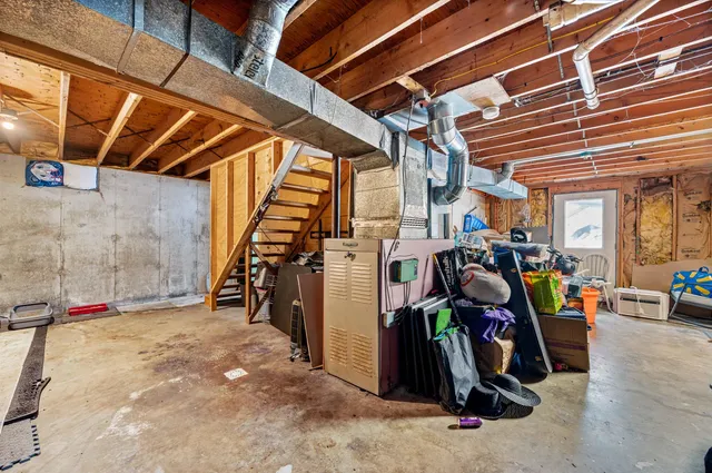 $379,000 | 46 Dutton Road, Hardwick, VT 05843