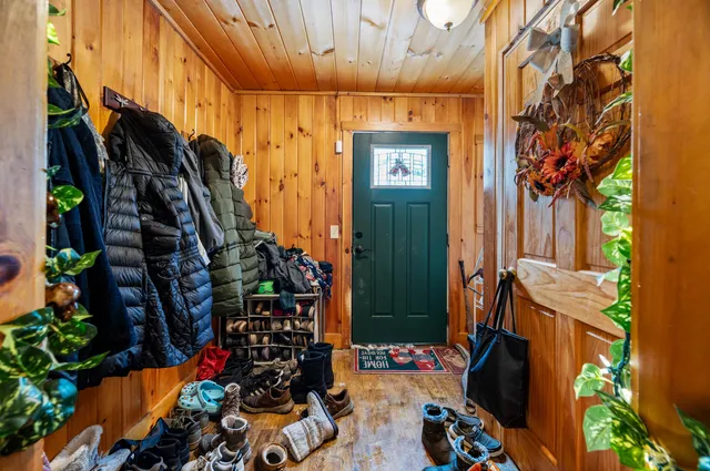 $379,000 | 46 Dutton Road, Hardwick, VT 05843