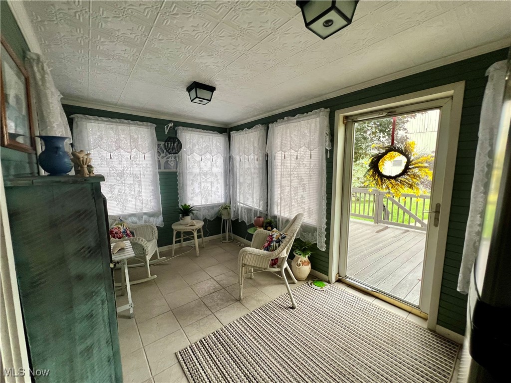 2749 Ridge Road Northeast New Philadelphia, OH 44663 - Photo 4 of 50 Gallery Image 4