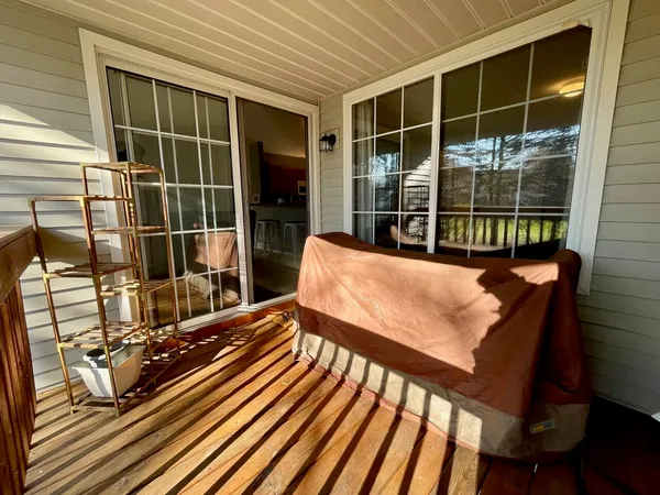 $204,900 | 169 Hunters Lane Northeast, Unit 46, Rockford, MI 49341