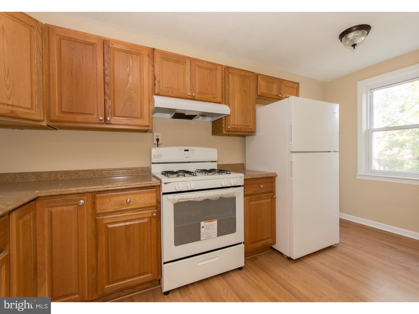 1315 Vernon Road Philadelphia, PA 19150 - Photo 4 of 14 Kitchen