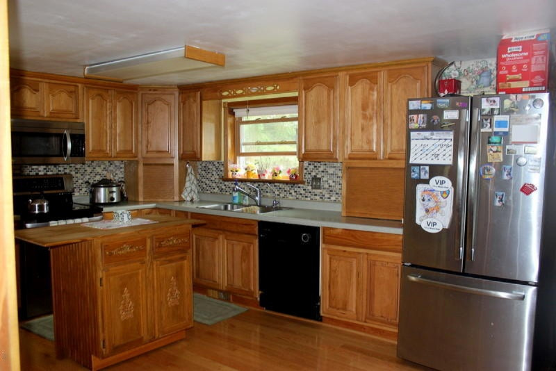 972 Moore Road Tekonsha, MI 49092 - Photo 15 of 40 09-IMG_3417