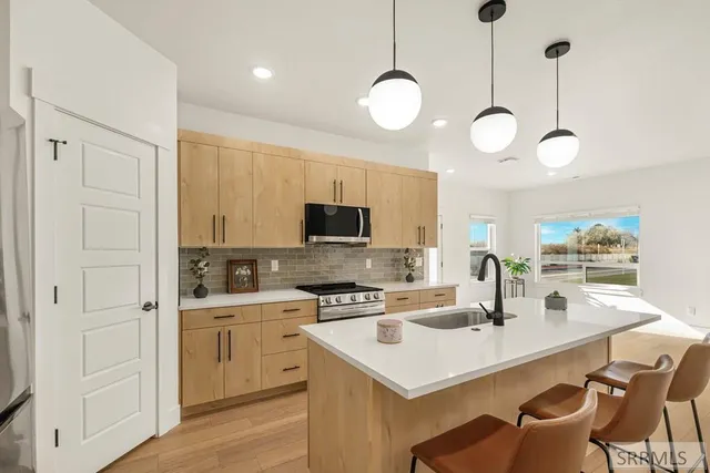 $1,875 | 1280 Bridgewater Court, Idaho Falls, ID 83402