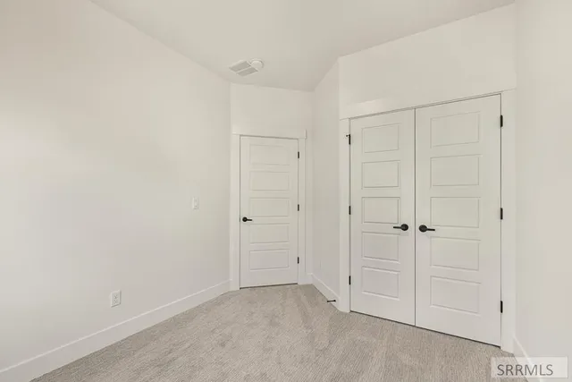 $1,975 | 1280 Bridgewater Court, Idaho Falls, ID 83402