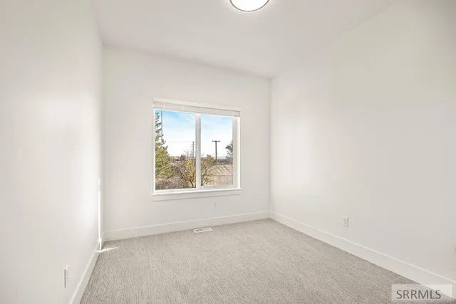 $1,795 | 1280 Bridgewater Court, Idaho Falls, ID 83402