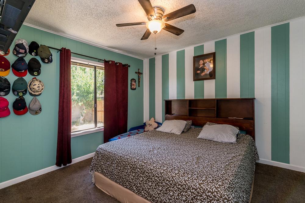 917 E Street Reedley, CA 93654 - Photo 11 of 32