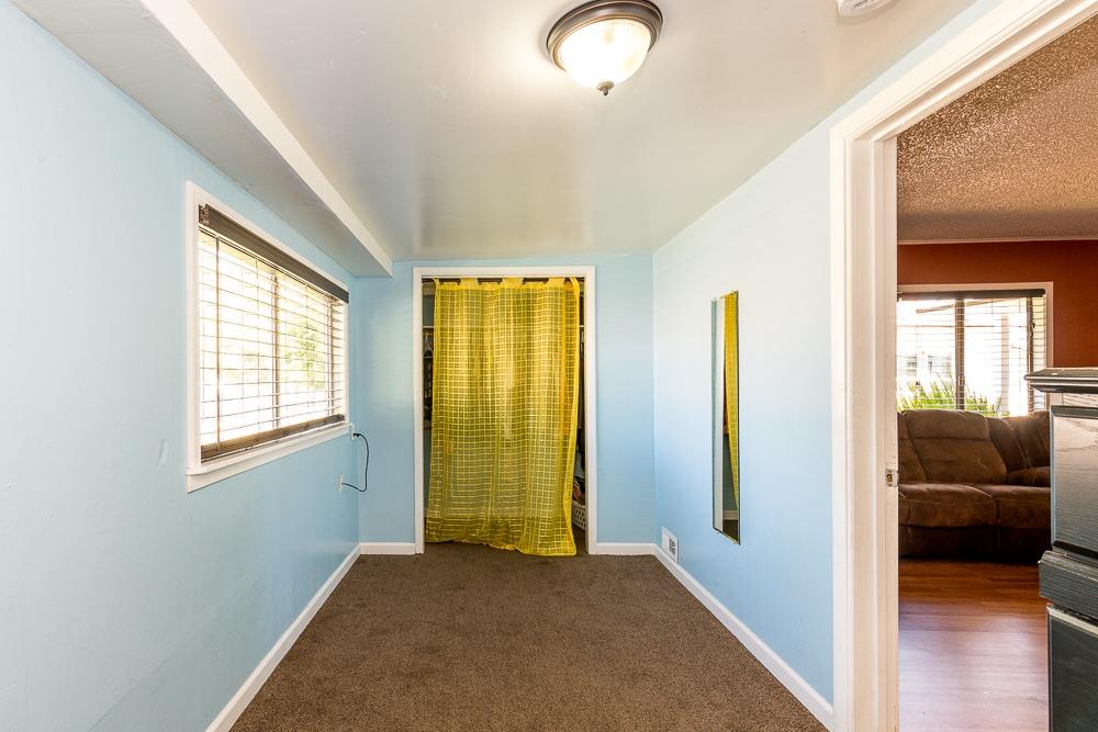 917 E Street Reedley, CA 93654 - Photo 16 of 32