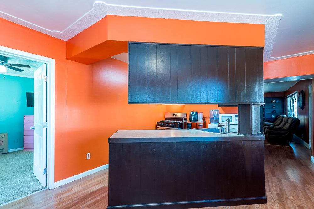 917 E Street Reedley, CA 93654 - Photo 9 of 32