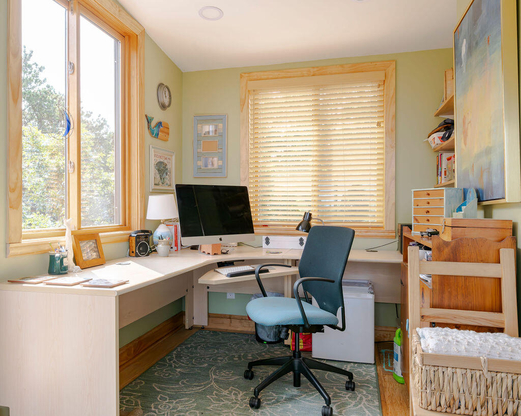 9 Kinnikinnick Road Truro, MA 02666 - Photo 29 of 38 GUEST HOUSE-OFFICE (57)