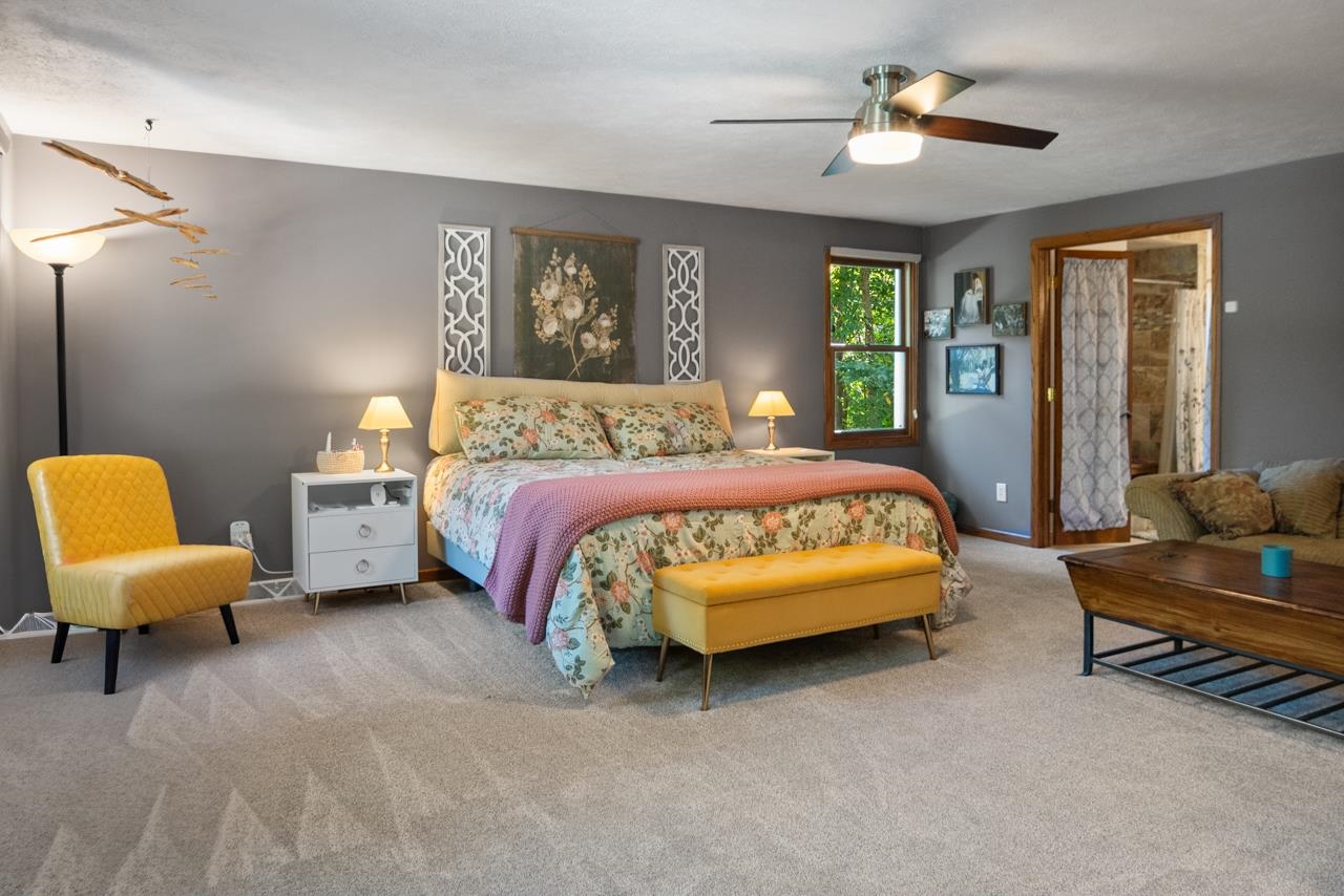 4551 Choctaw Trail Green Bay, WI 54313 - Photo 17 of 57