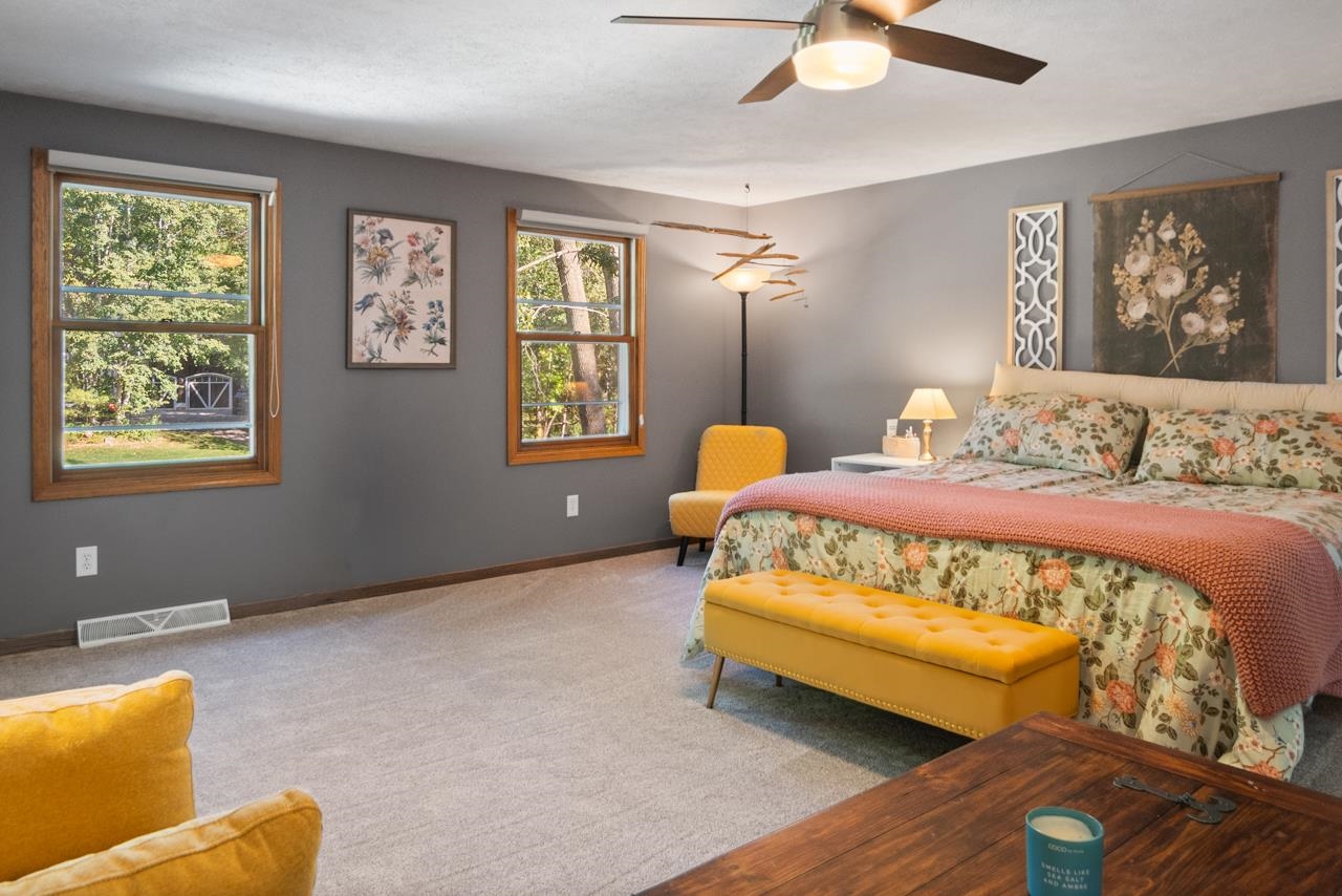 4551 Choctaw Trail Green Bay, WI 54313 - Photo 18 of 57